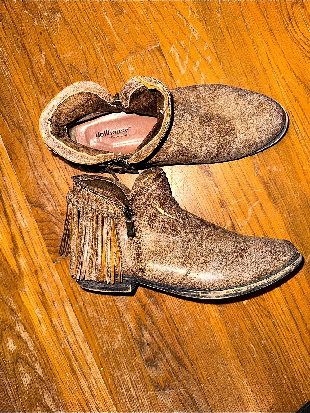 Rustic Nashville western cowgirl  fringe ankle boots Brown